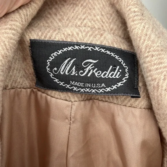 Vintage Wool Coat - Ms. Freddi - Picture 7 of 9
